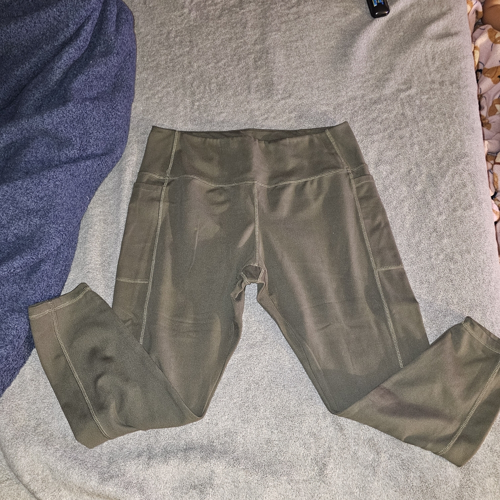Danskin Dark Green Activewear